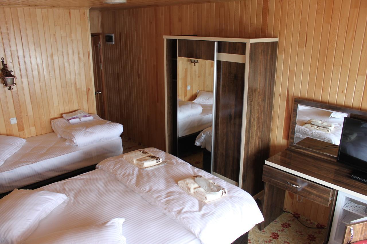 Aymeydani Hotel Caykara Habitación foto